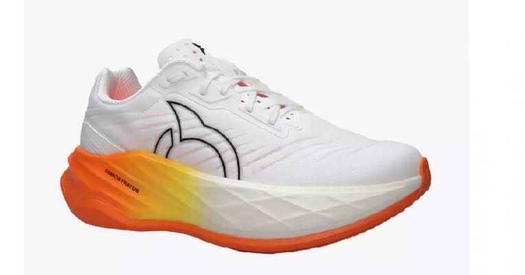 Smart Posture Running: Sepatu Pintar yang Bikin Lo Lari Makin Ngebut dan Bebas Cedera!